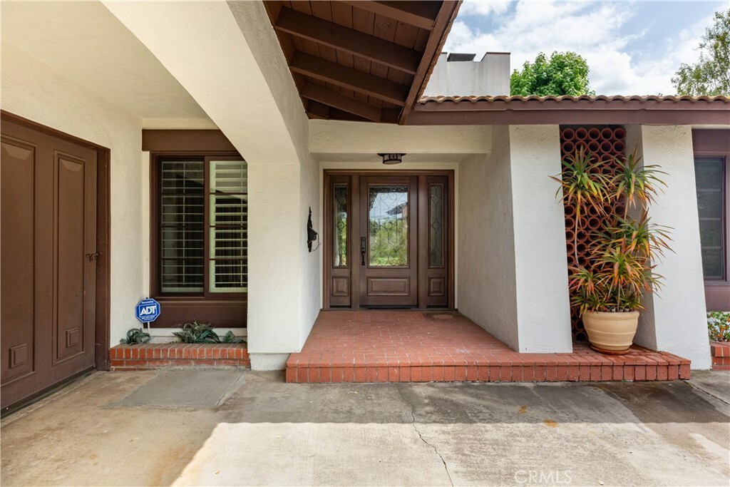 Property Photo:  430 Teakwood Avenue  CA 90631 