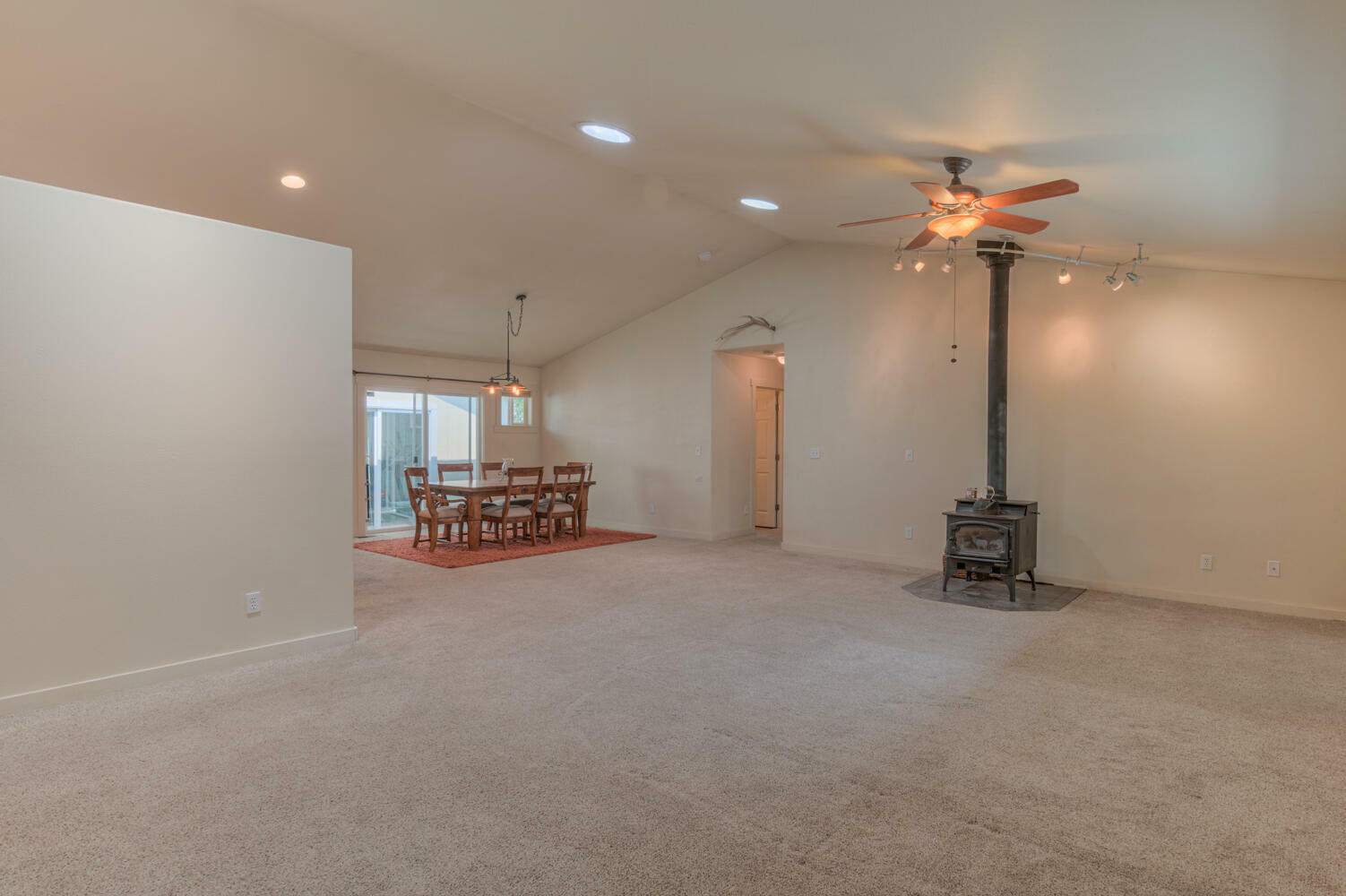 Property Photo:  17226 Indio Road  OR 97707 