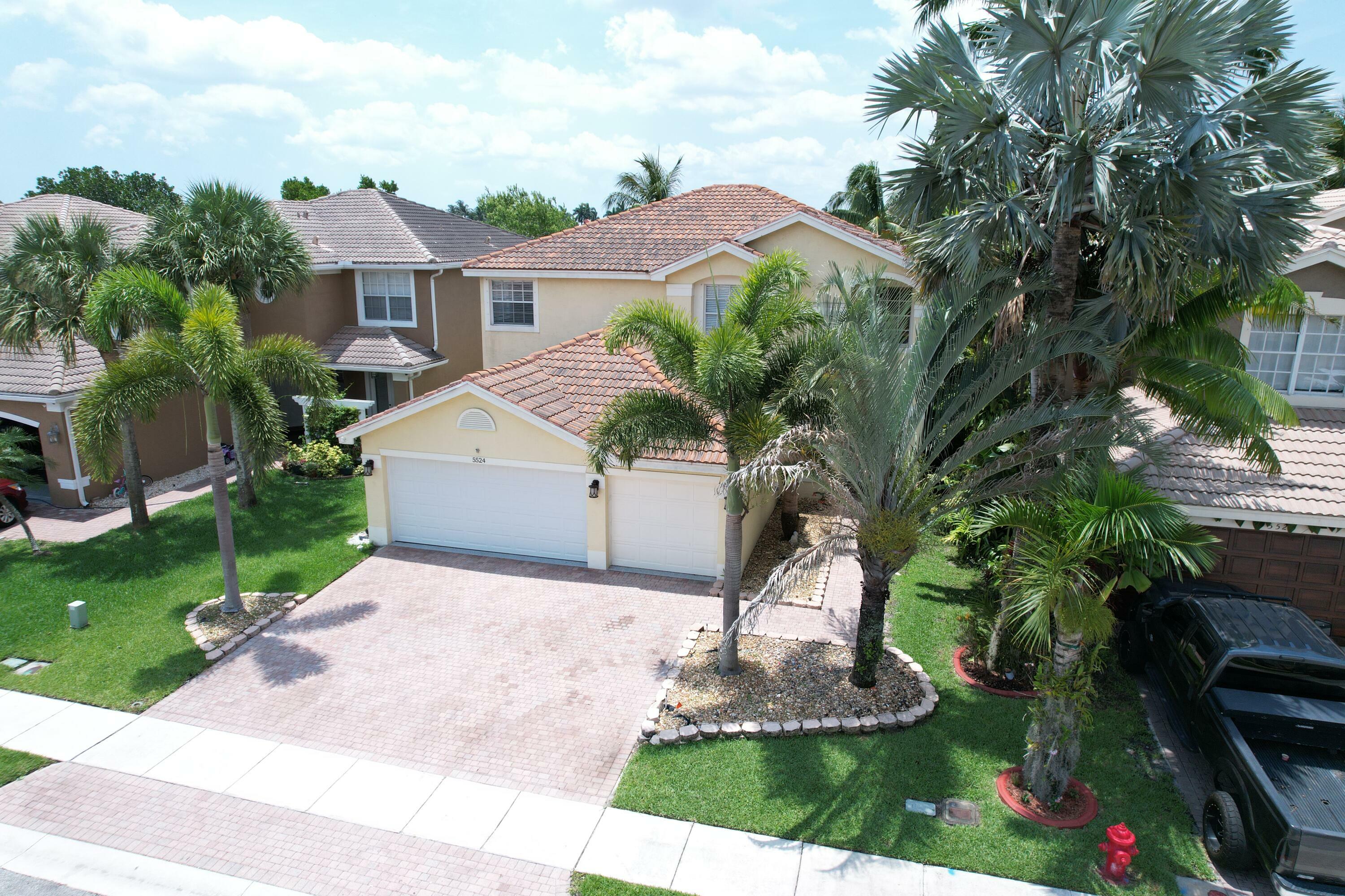 Property Photo:  5524 Baja Terrace  FL 33463 