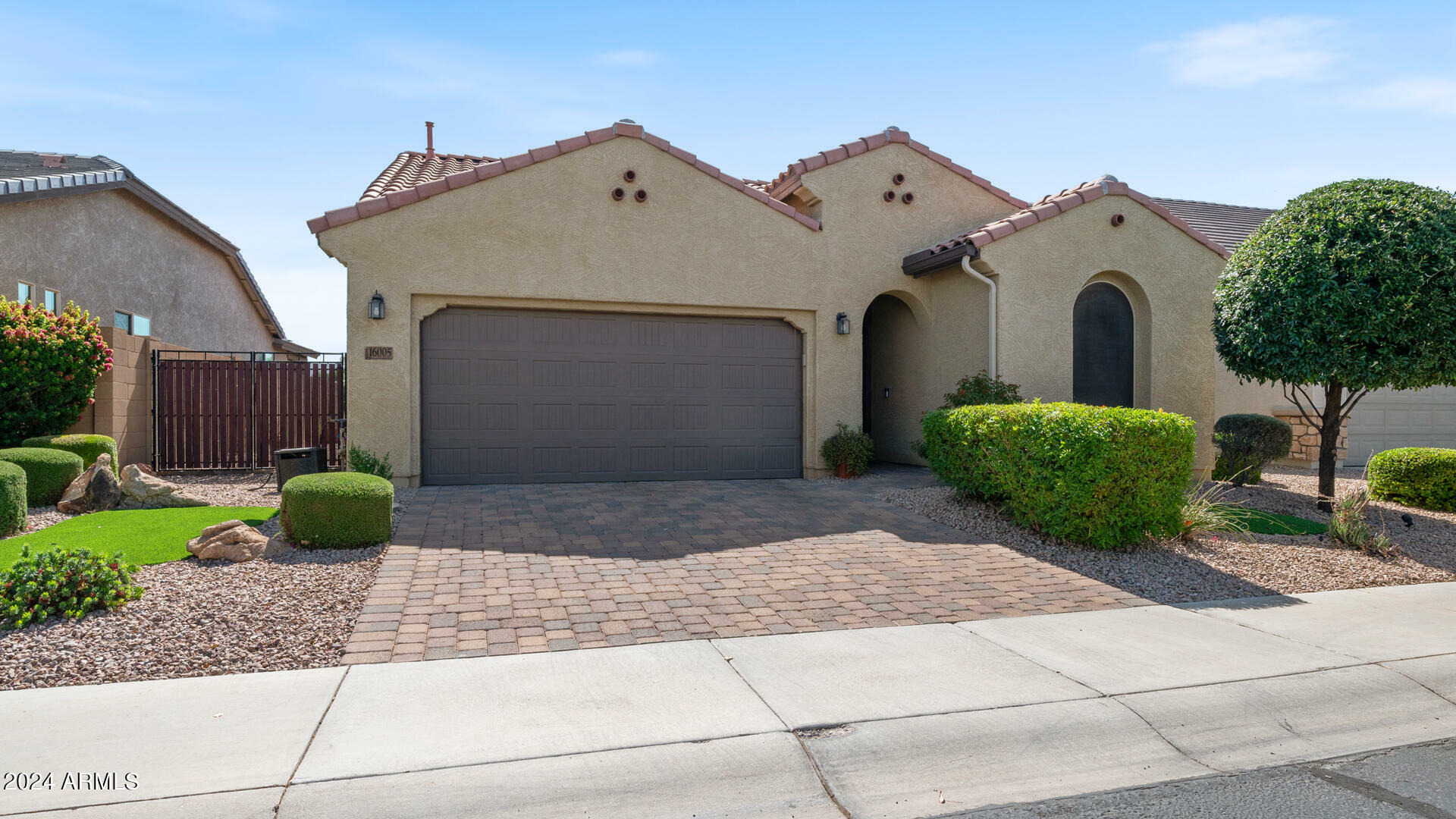 Property Photo:  16005 N 109th Avenue  AZ 85351 