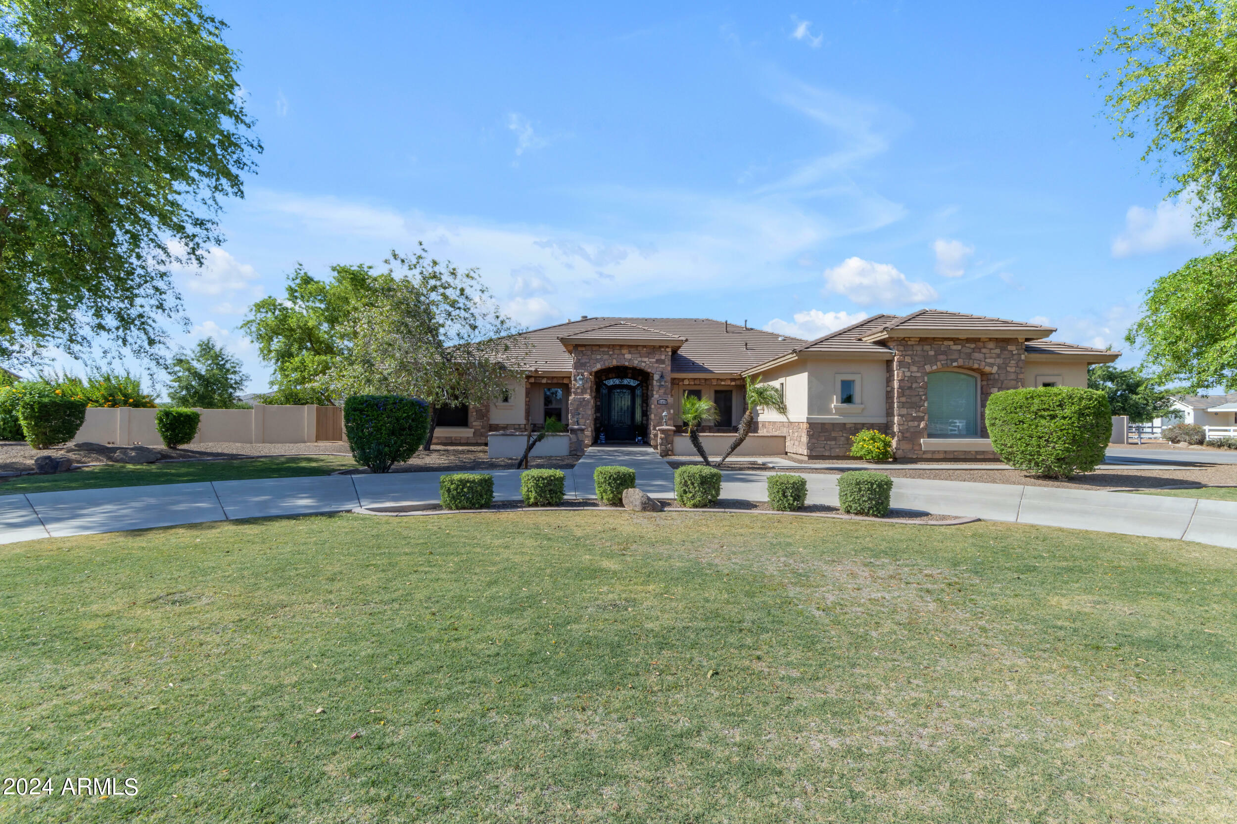 Property Photo:  21470 E Orchard Lane  AZ 85142 