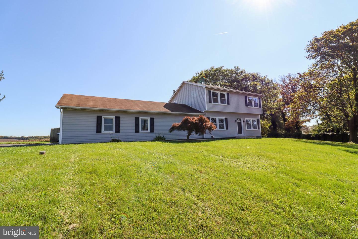 Property Photo:  690 Winterstown Road  PA 17356 