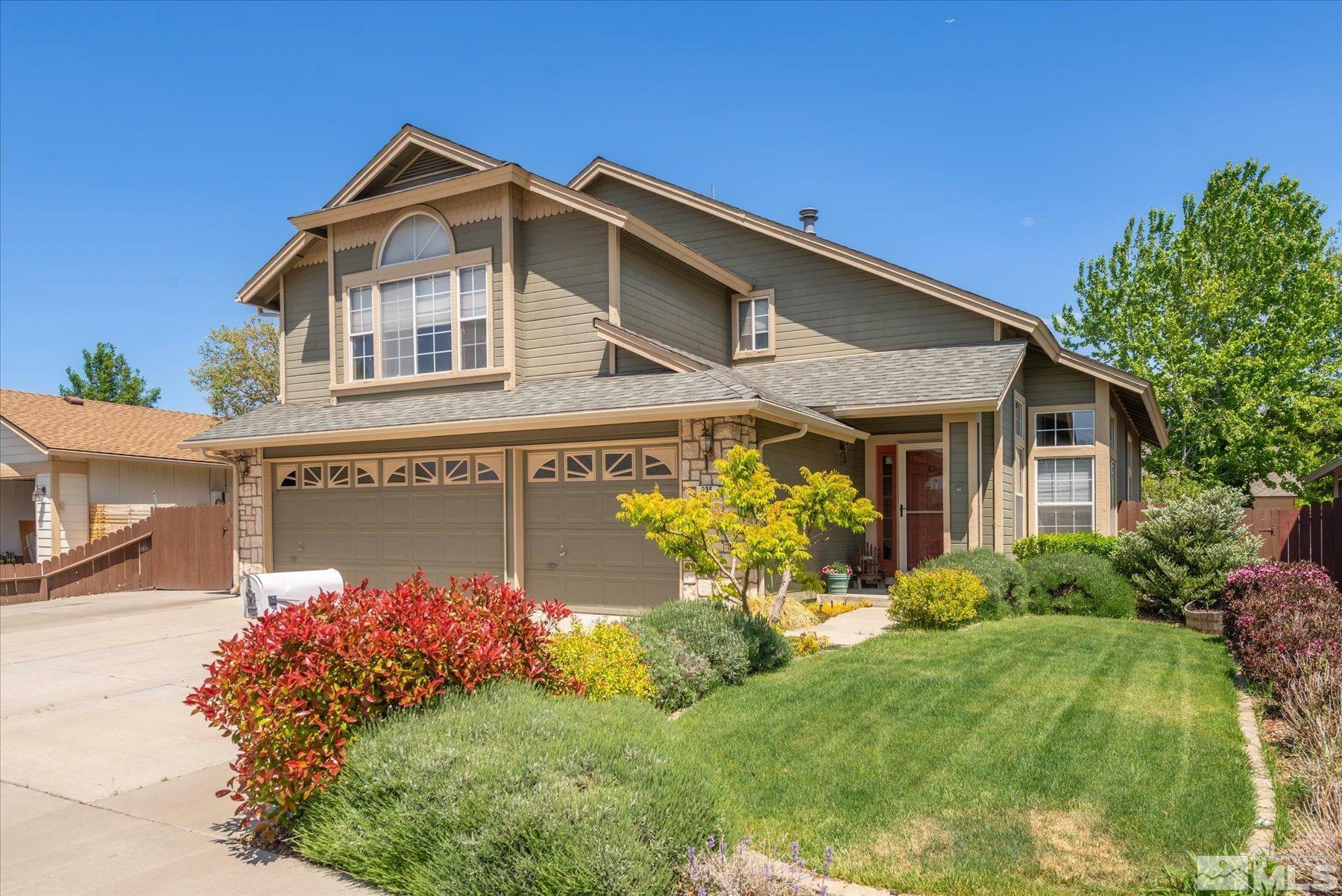 Property Photo: 935 Locomotive Way NV 89434
