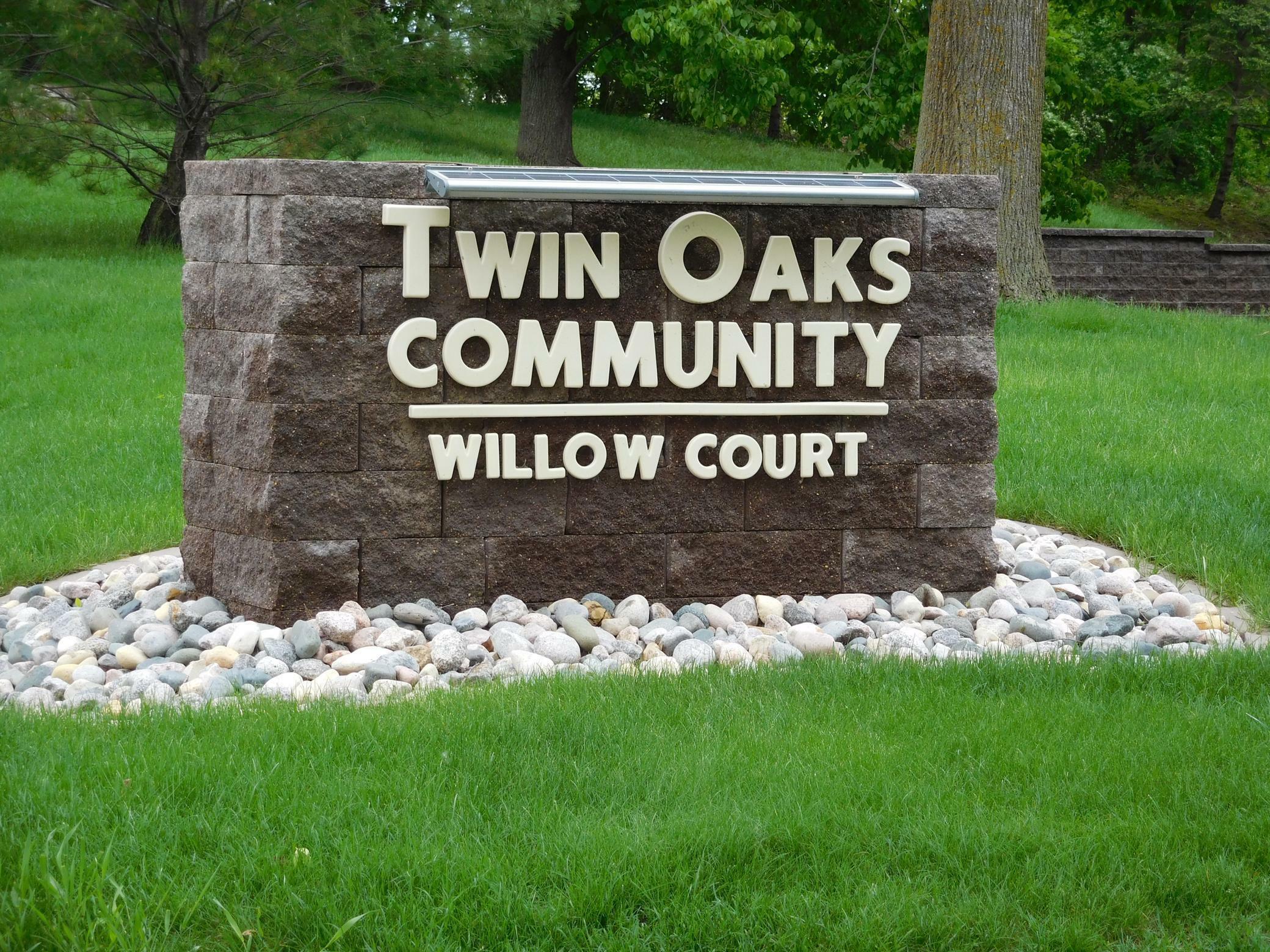 Property Photo: 200 Willow Court 4C MN 56537