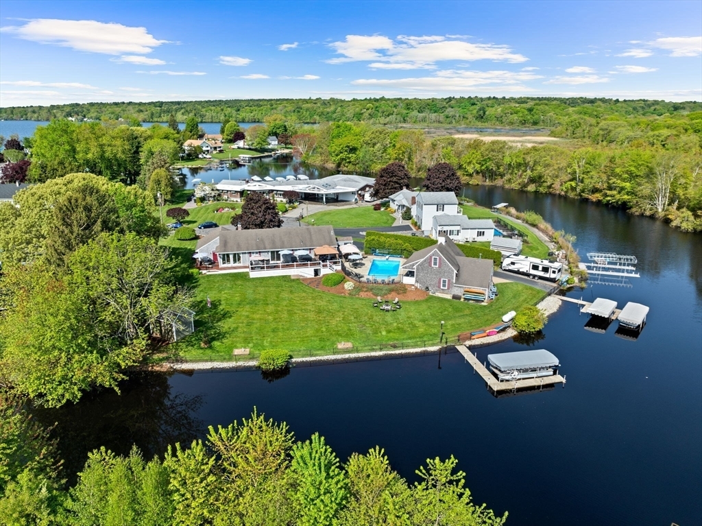Property Photo: 4 Court Circle MA 02347