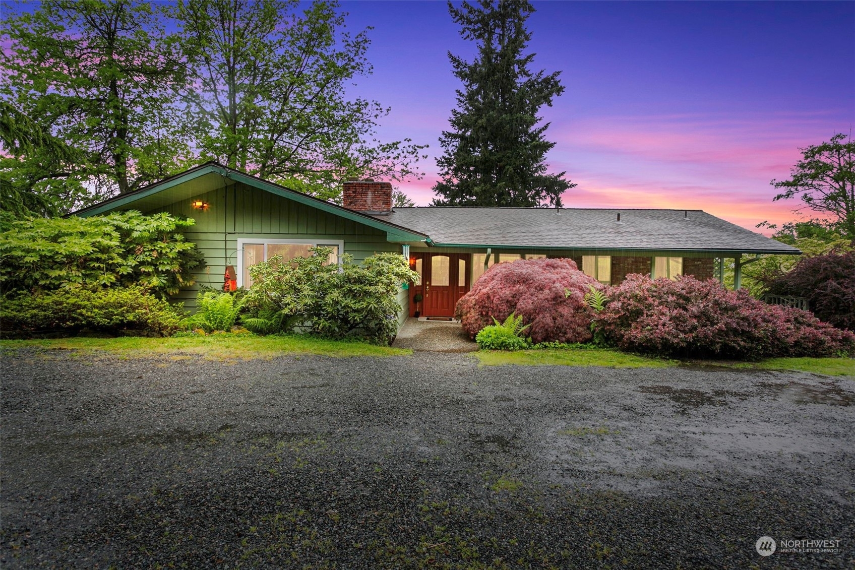 Property Photo:  16307 Tiger Mountain Road SE  WA 98027 