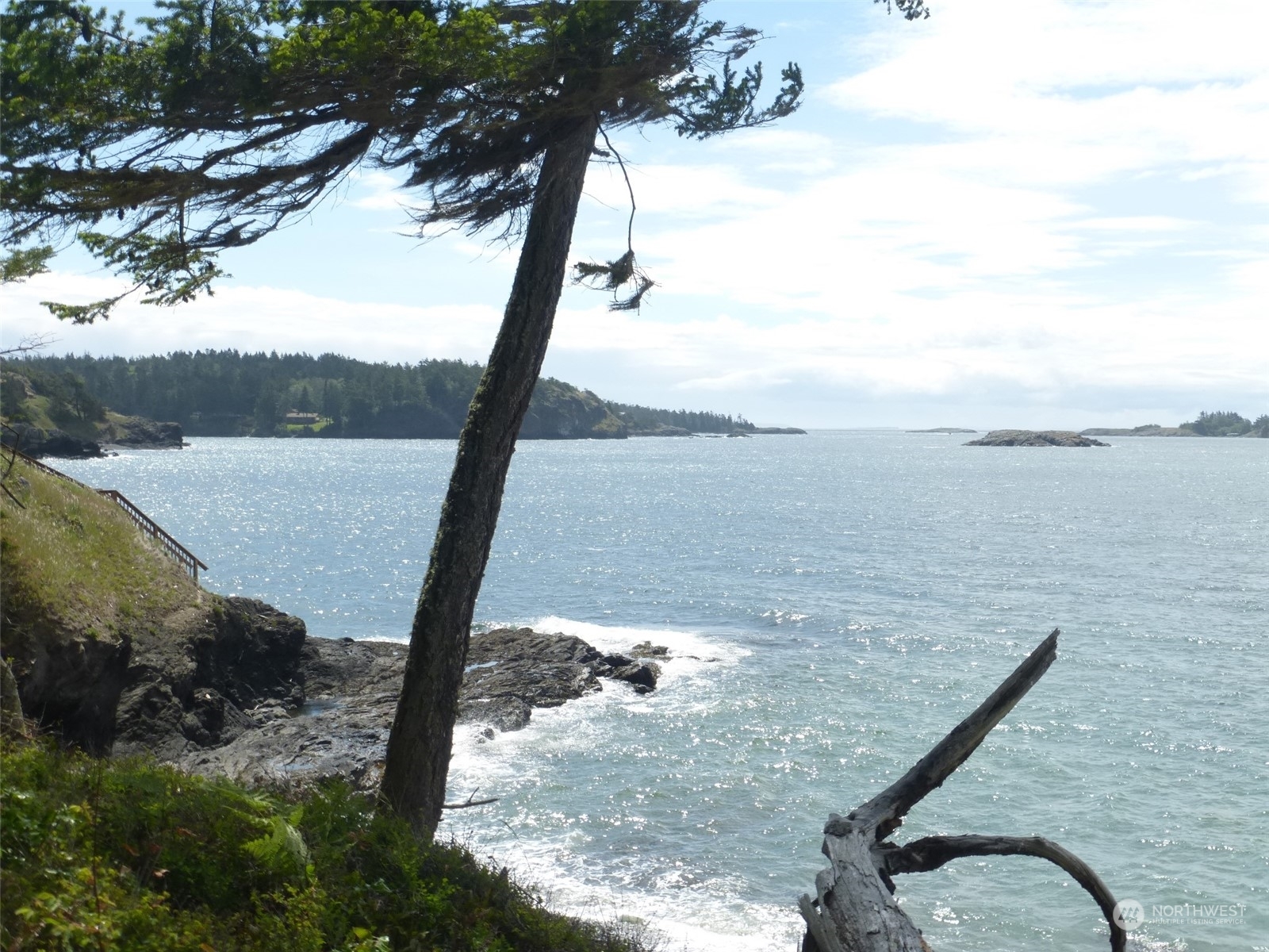 Property Photo: 353 Skid Road WA 98261