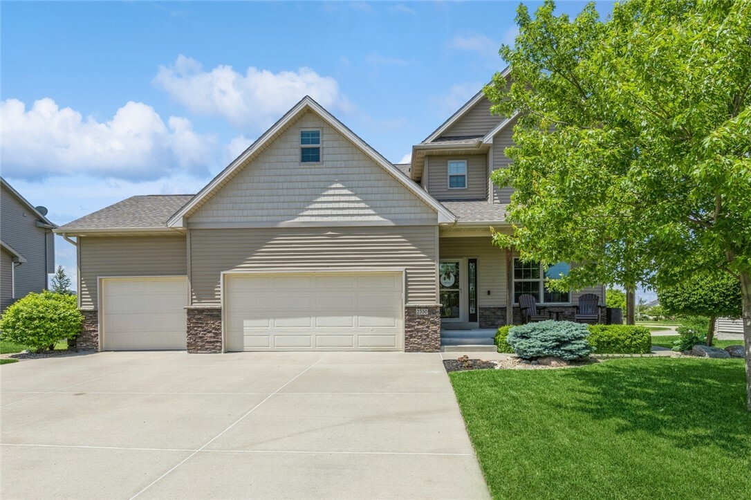 2330 SE Florence Drive  Waukee IA 50263 photo