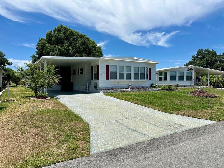 Property Photo:  1610 Reynolds Road 107  FL 33801 
