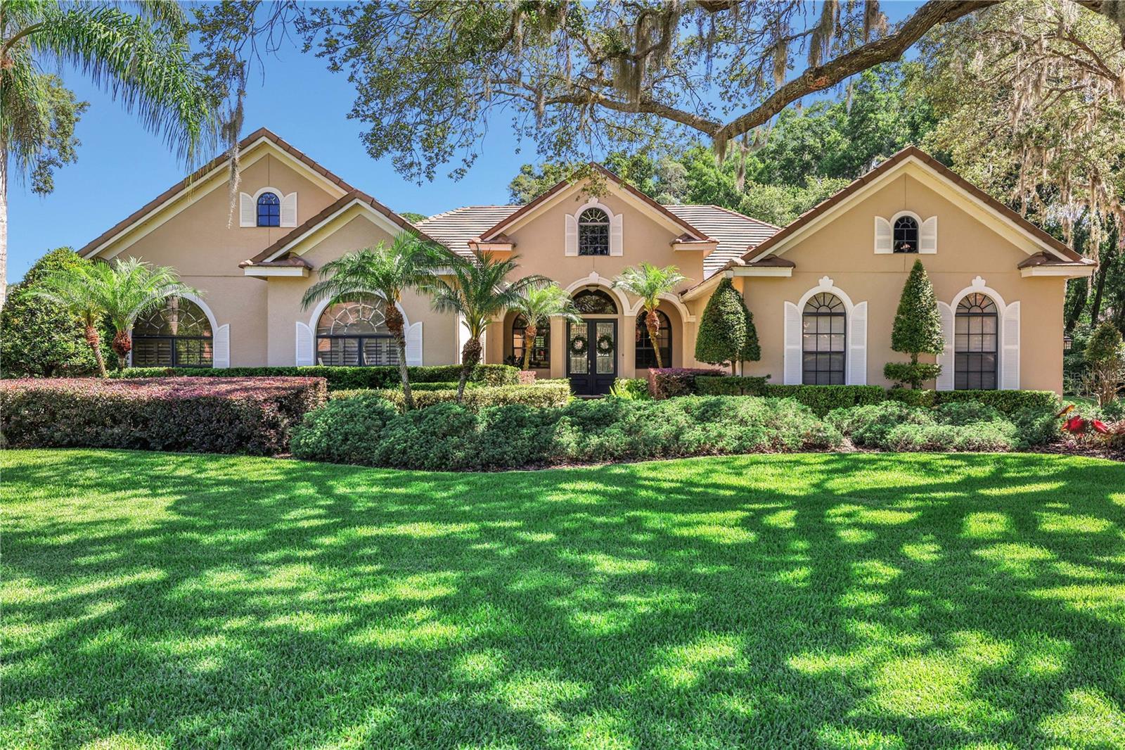 Property Photo: 8572 Cypress Ridge Court FL 32771