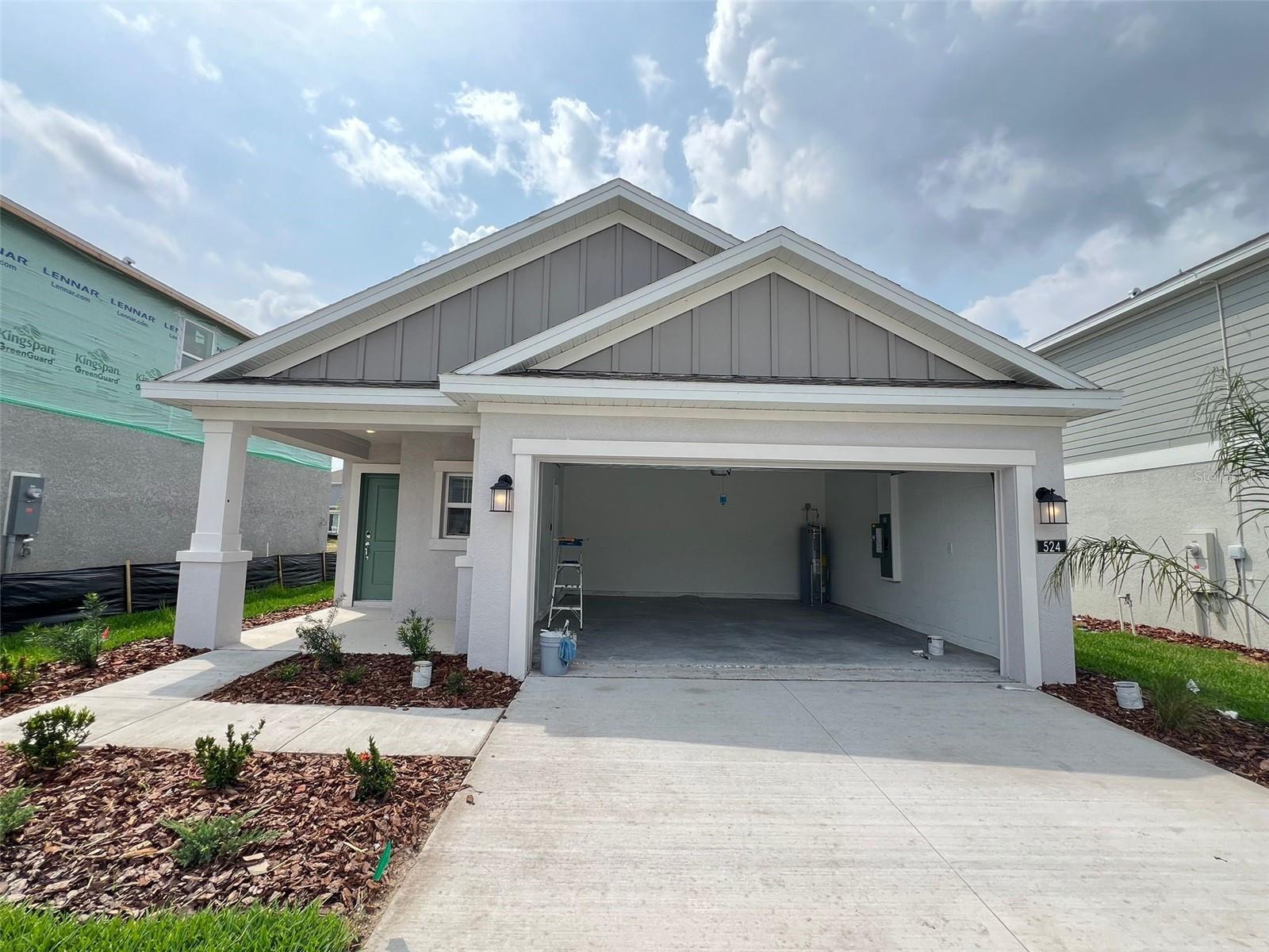 Property Photo:  524 Bell Prairie Circle  FL 33859 