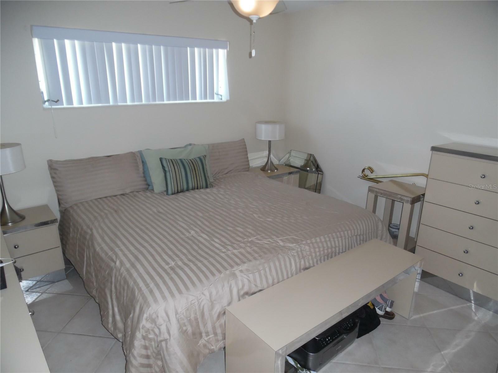 Property Photo:  409 Manatee Court 206  FL 34285 