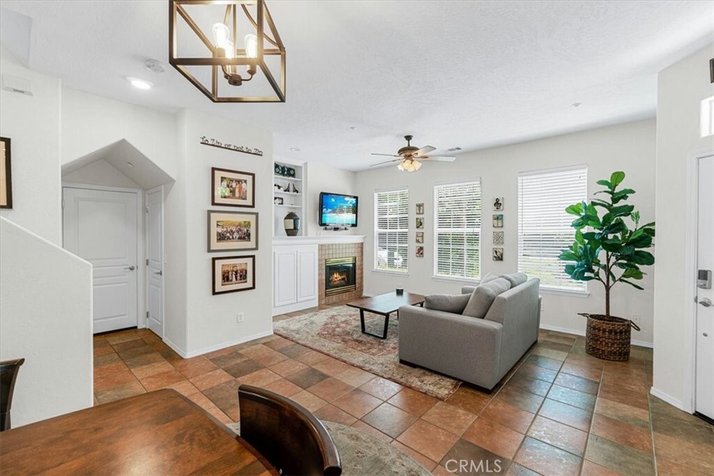 Property Photo:  3059 Garibaldi Avenue  CA 93401 