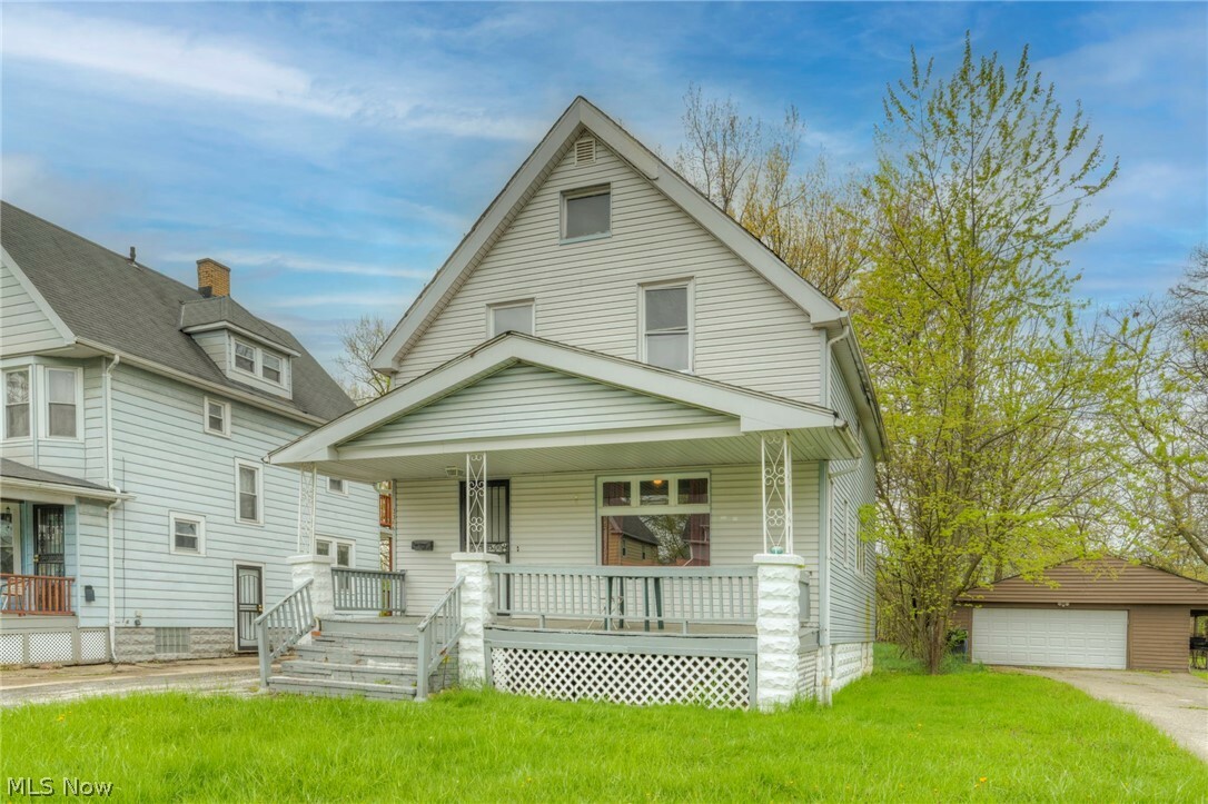 Property Photo:  3366 E 139th Street  OH 44120 