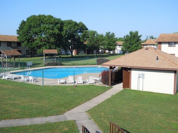 Property Photo: 504 Woodwinds Court MO 63501