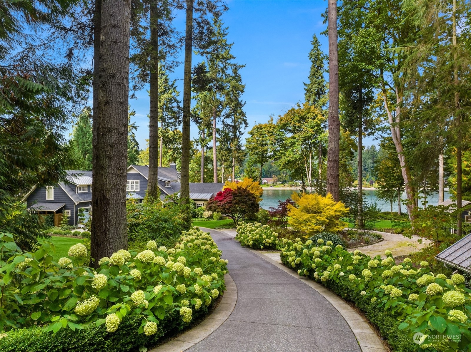 Property Photo: 10512 NE Country Club Road WA 98110