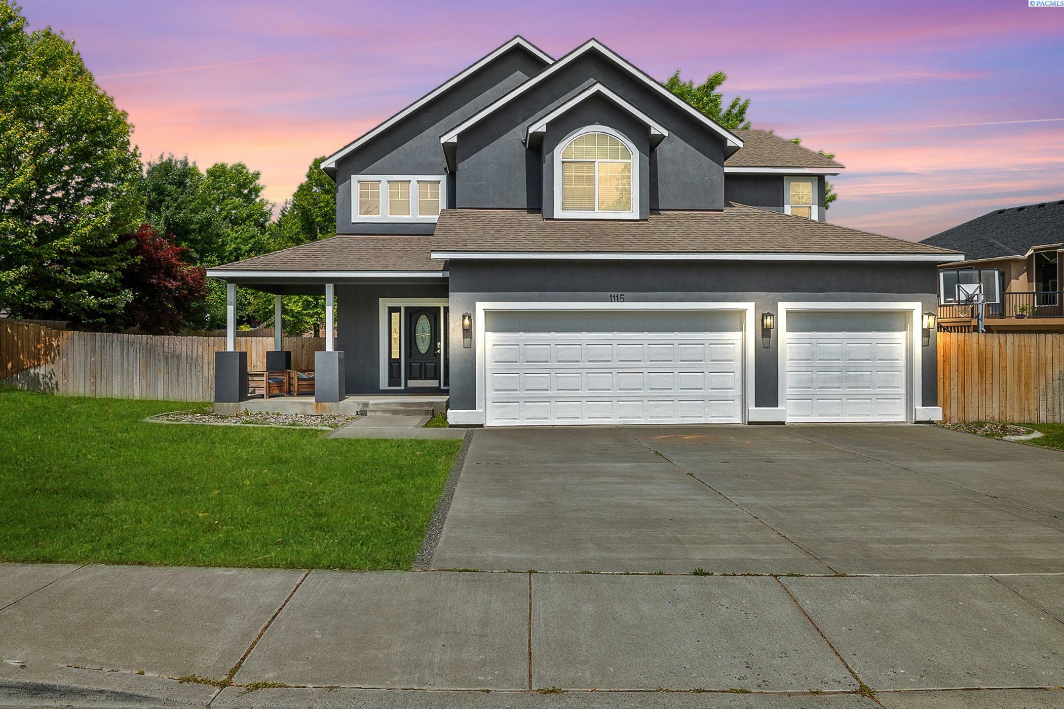 Property Photo:  1115 Kensington Way  WA 99352 