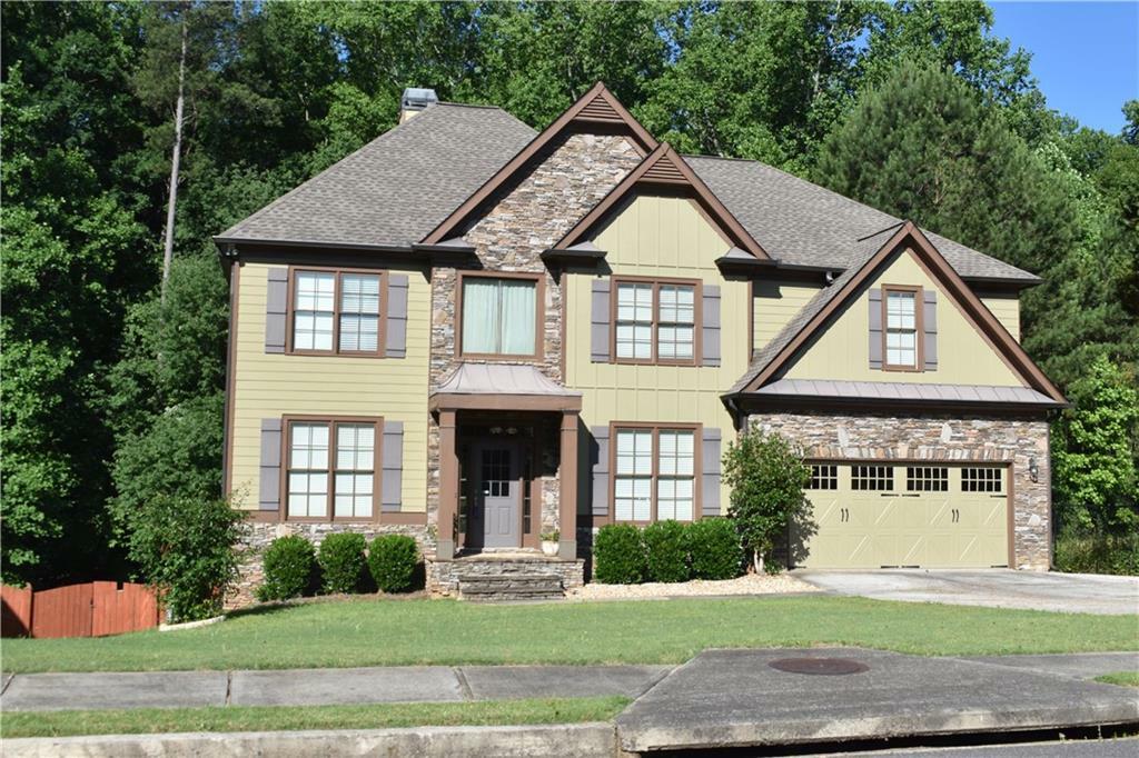 Property Photo:  2020 Heritage Green Drive  GA 30064 