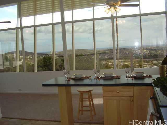 99-944 Halawa Drive  Aiea HI 96701 photo
