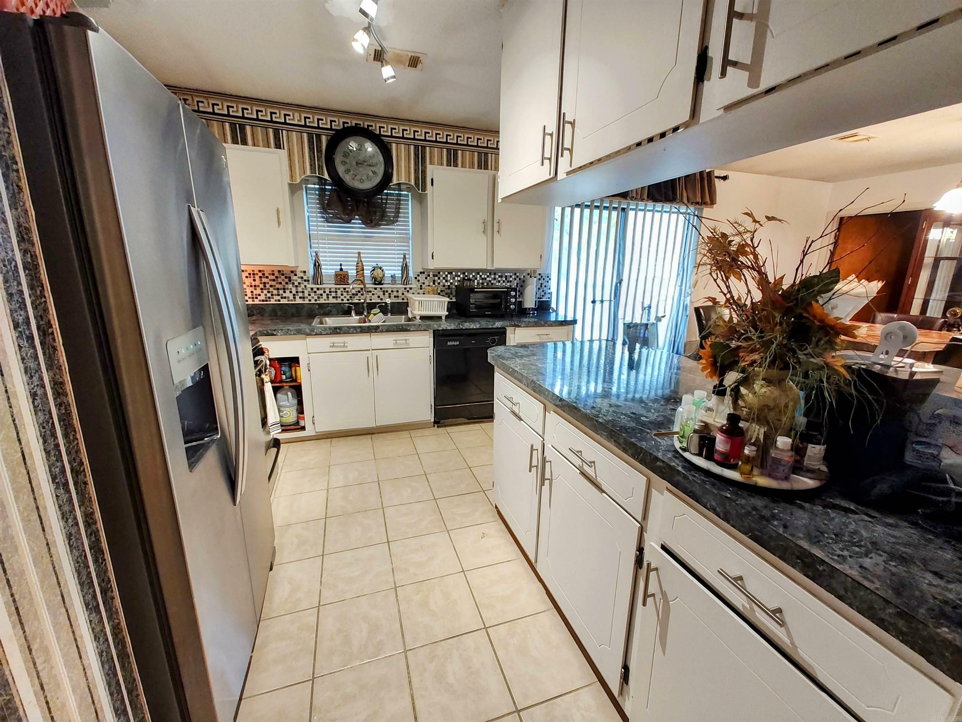 Property Photo:  205 E Busbee Street  AR 71701 