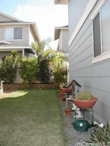 Property Photo:  91-238 Makalea Street 18  HI 96706 