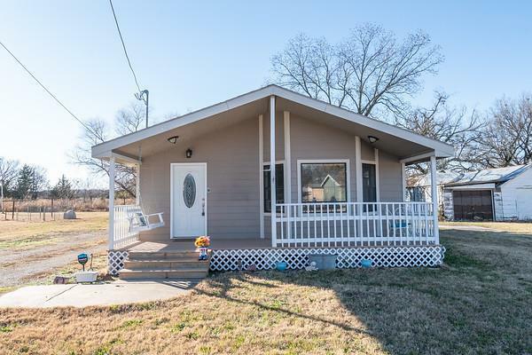 Property Photo:  407 N Foreman N/A  KS 67333 