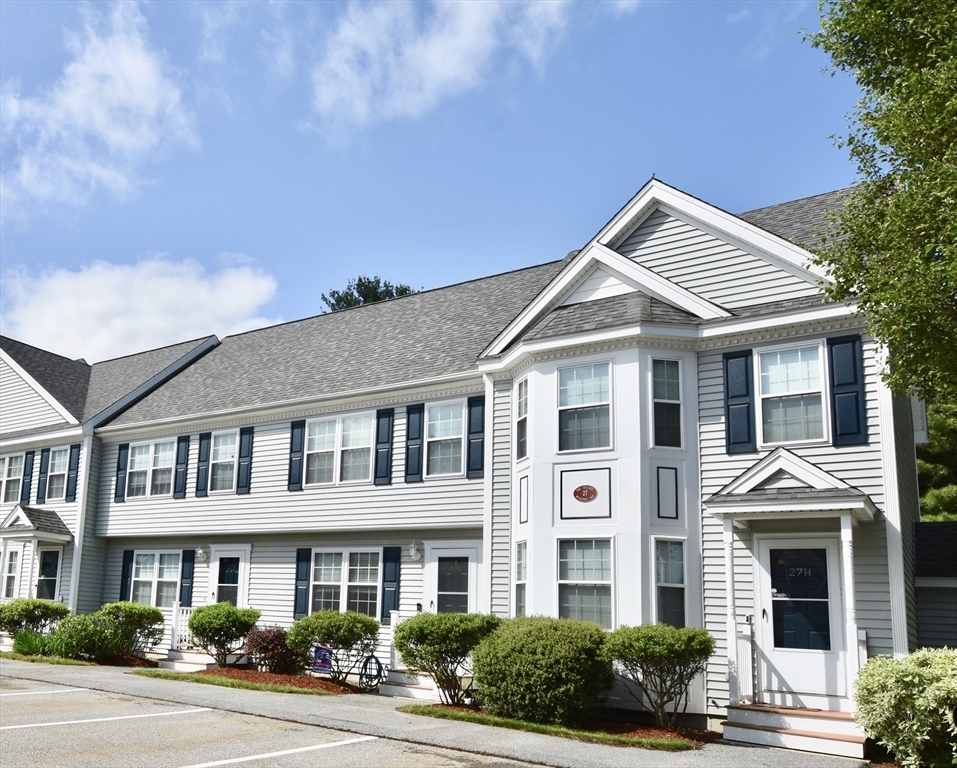Property Photo: 27 Merrimac Way G MA 01879