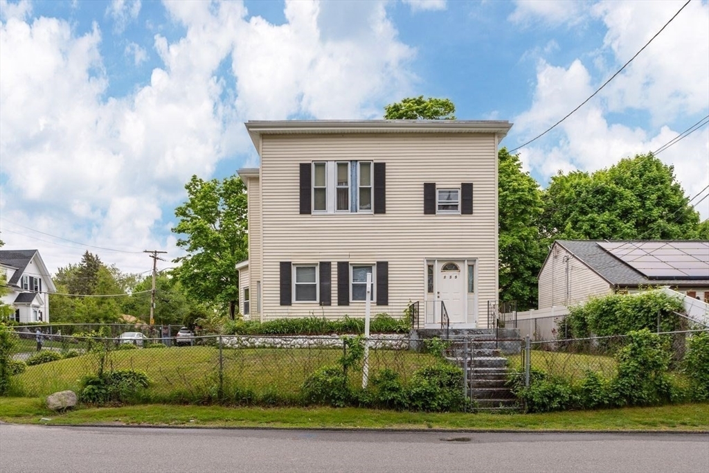 Property Photo:  135 Cross St  MA 02301 