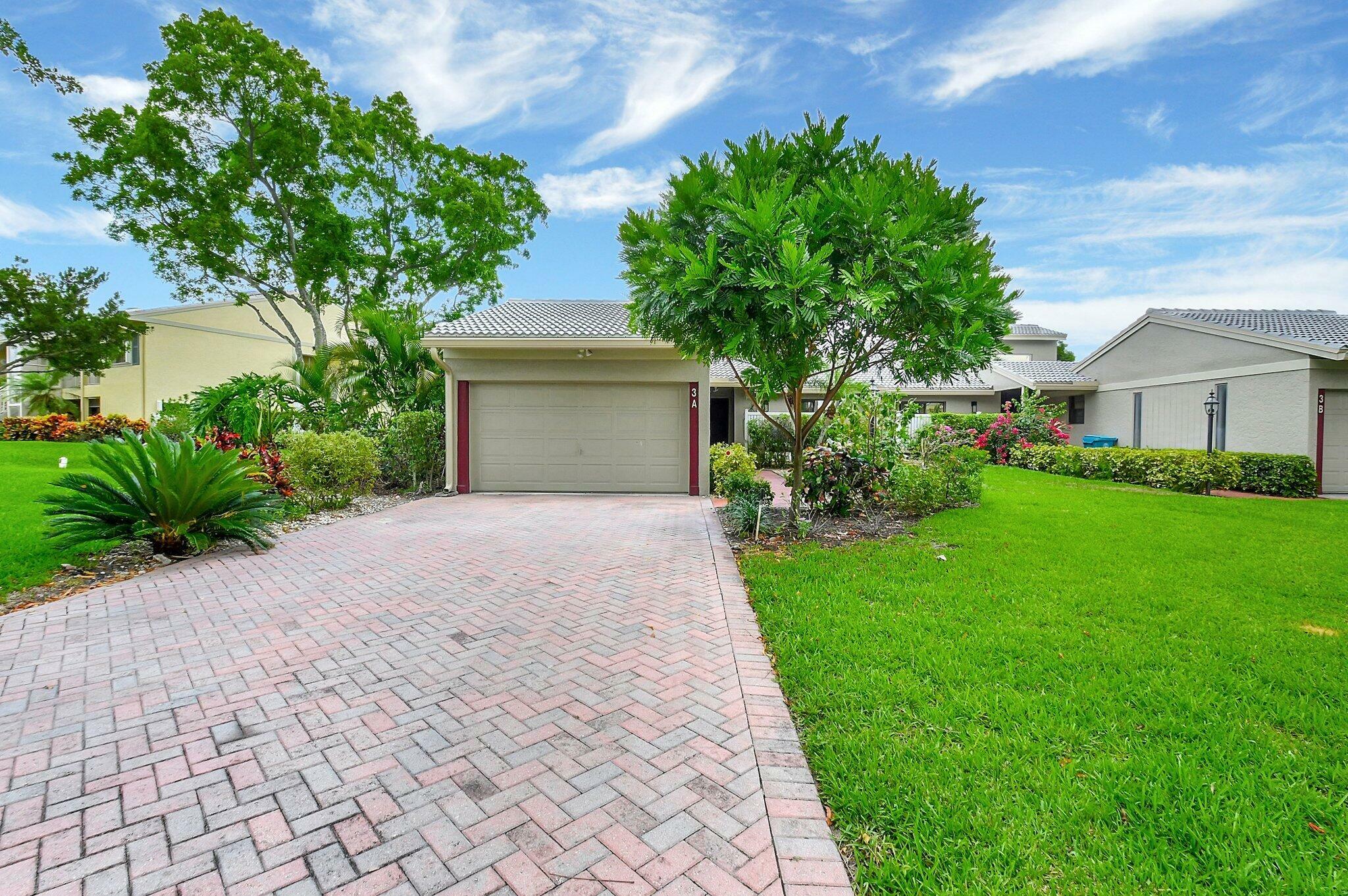 Property Photo:  3 Eastgate Drive A  FL 33436 