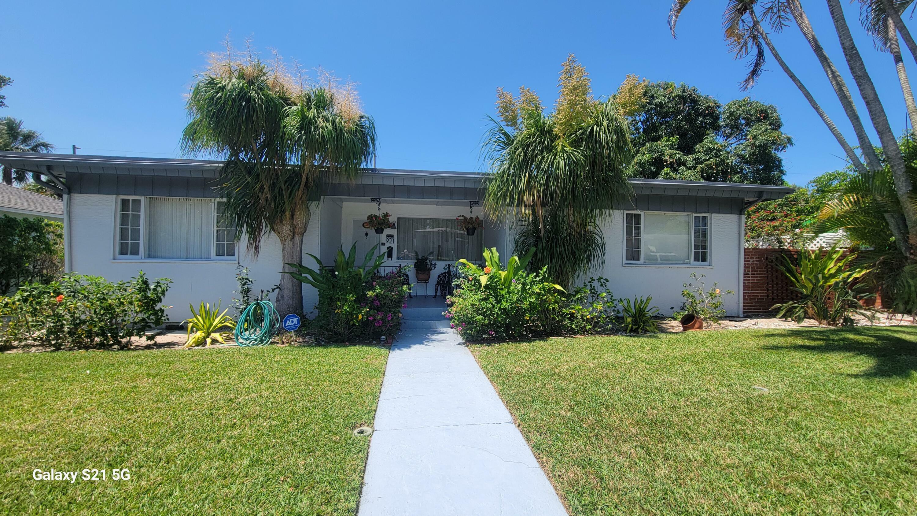 921 37th Street  West Palm Beach FL 33407 photo