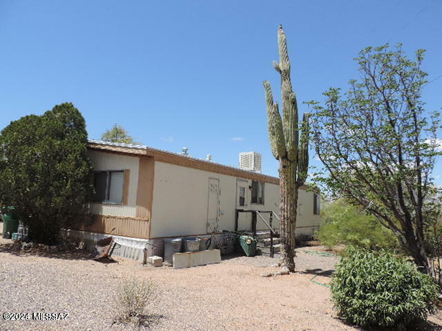 Property Photo:  10000 W Picture Rocks Road  AZ 85743 