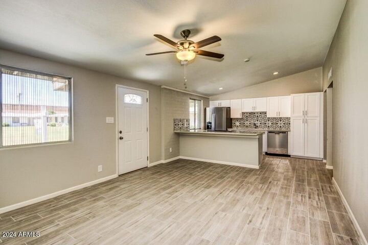 Property Photo:  10604 W Oakmont Drive  AZ 85351 