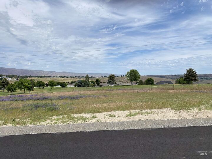 Property Photo:  2289 Chukar Drive  WA 99403 