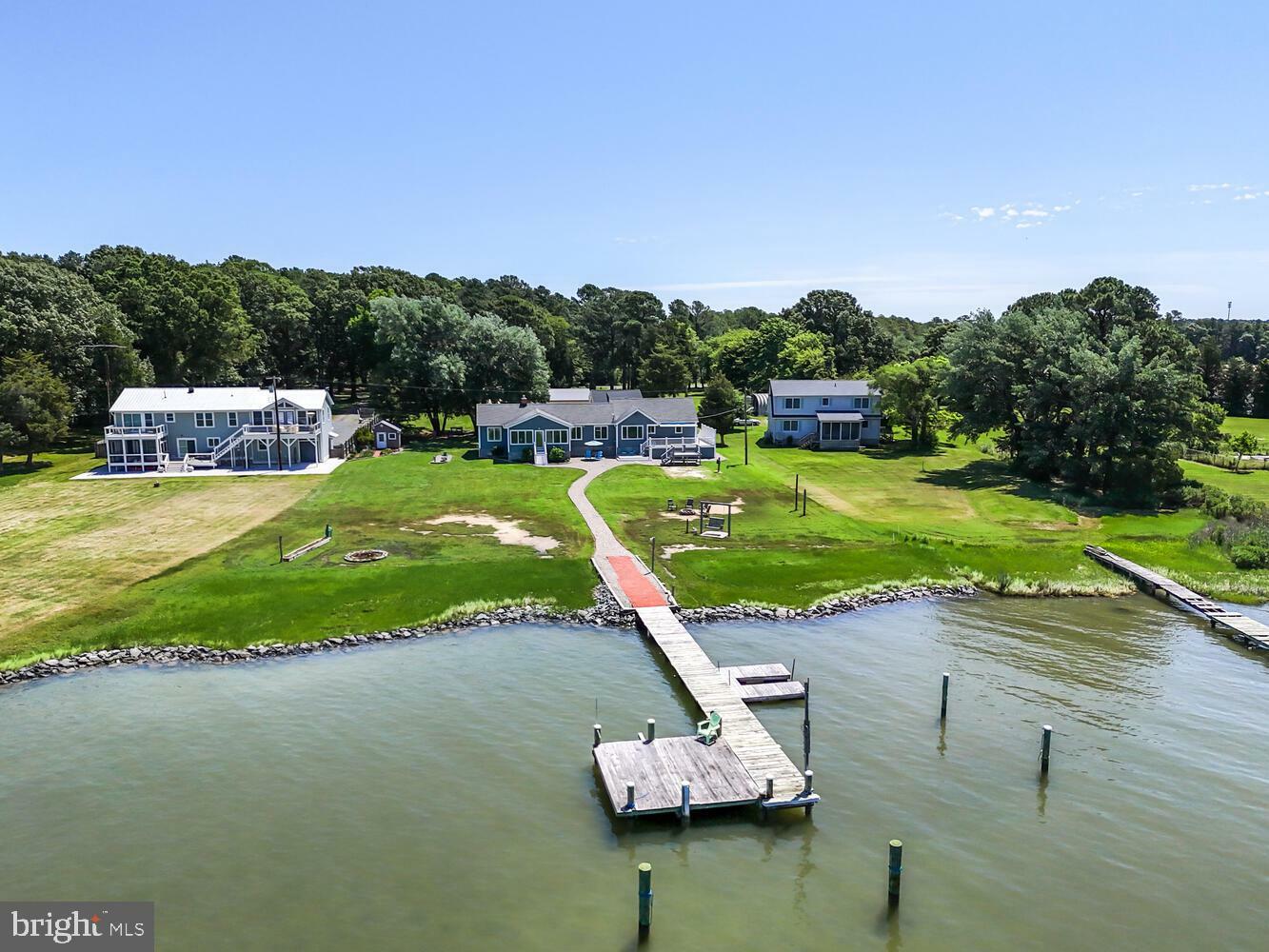 Property Photo:  6104 Twin Point Cove Road  MD 21613 