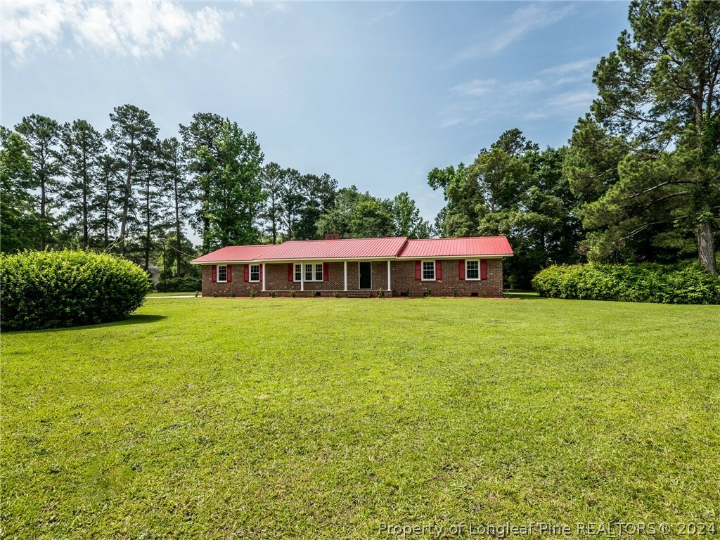 Property Photo: 5505 Azalea Drive NC 28360