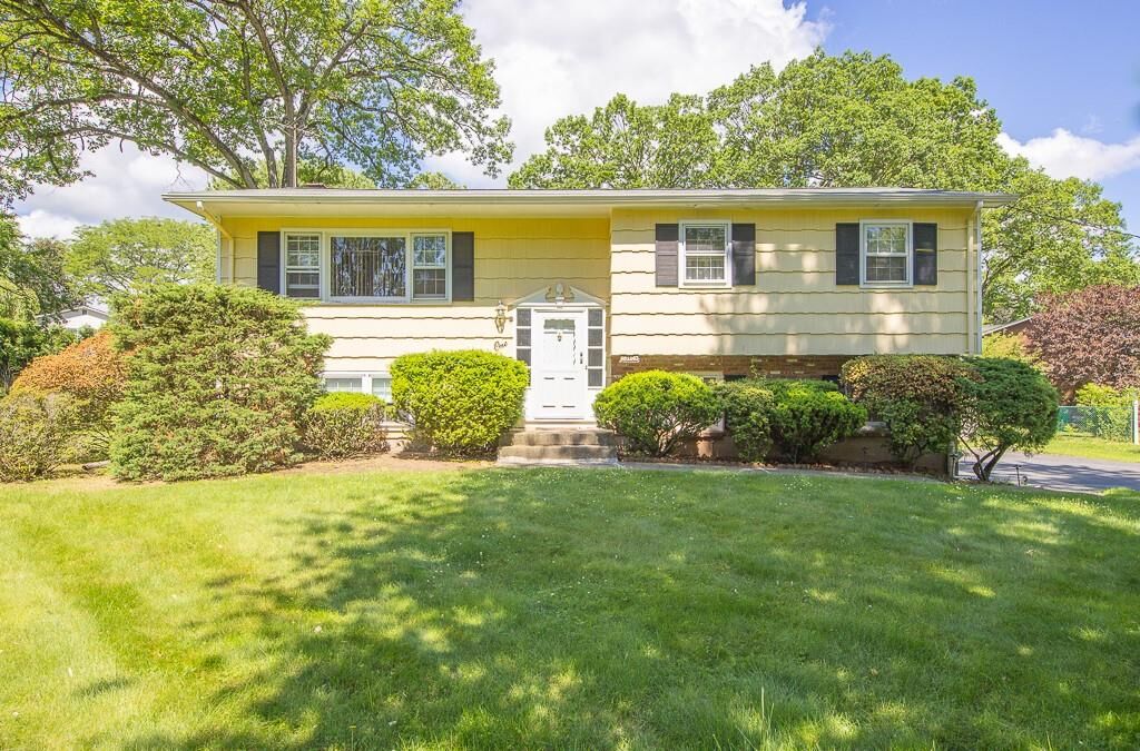 Property Photo: 1 Brentwood Drive NY 10956