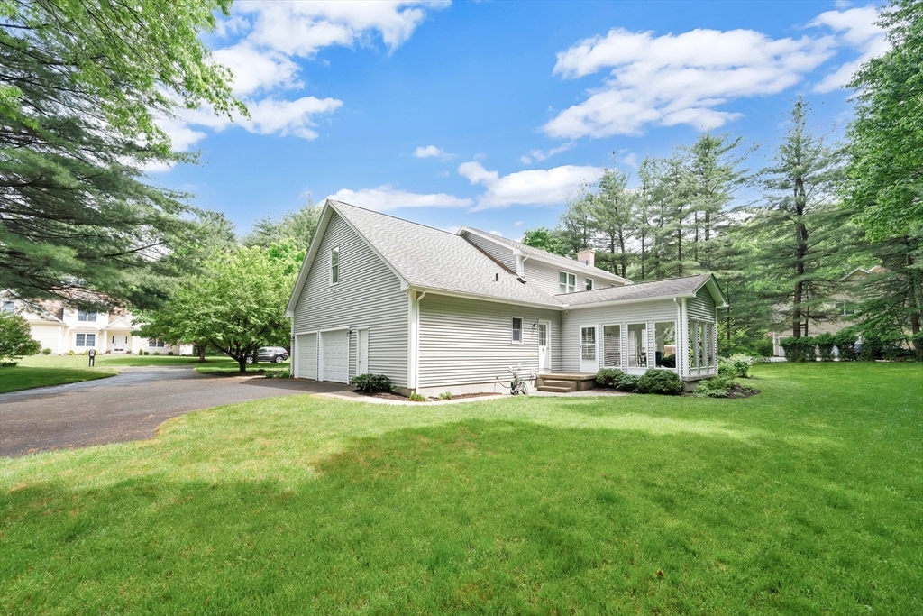 Property Photo:  17 Bellows Rd  MA 01095 