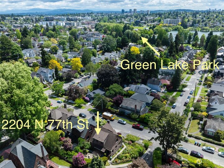 Property Photo:  2204 N 77th St  WA 98103 