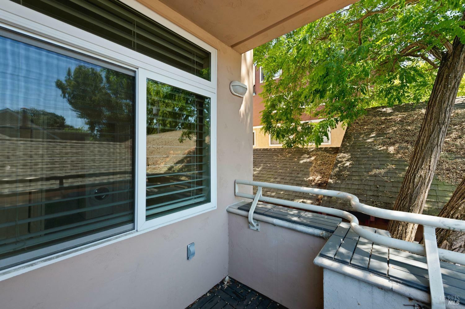 Property Photo:  810 7th Street 3  CA 95404 