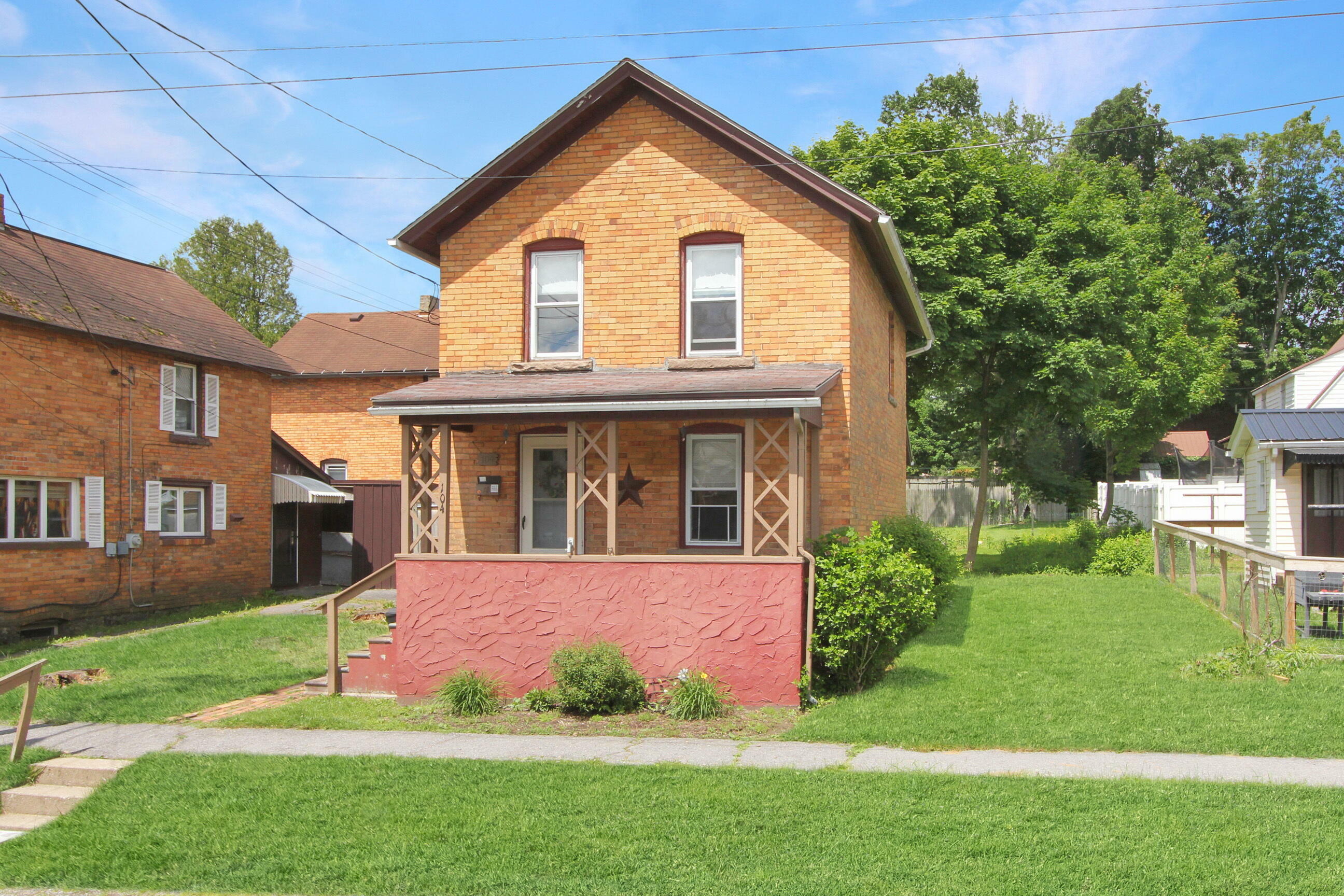 104 Chestnut St  Dubois PA 15801 photo