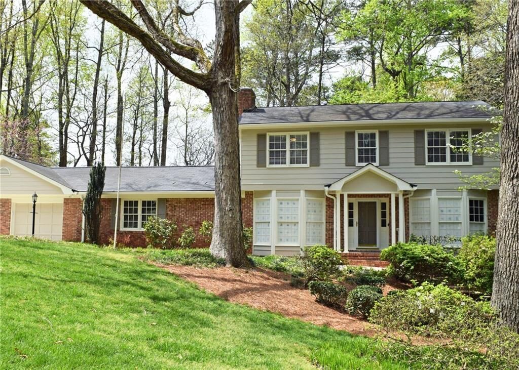 Property Photo:  1472 Rochelle Drive  GA 30338 