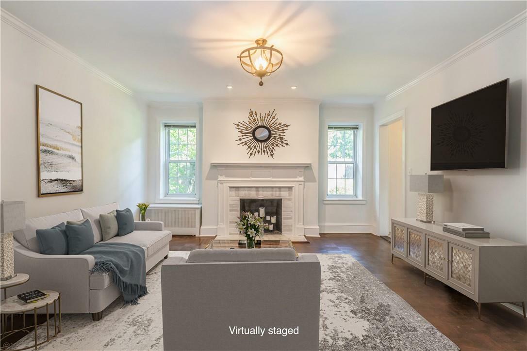 Property Photo: 300 S Broadway 2J NY 10591