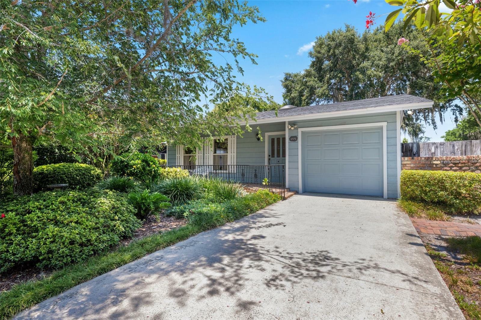 Property Photo:  1775 Hollywood Avenue  FL 32789 