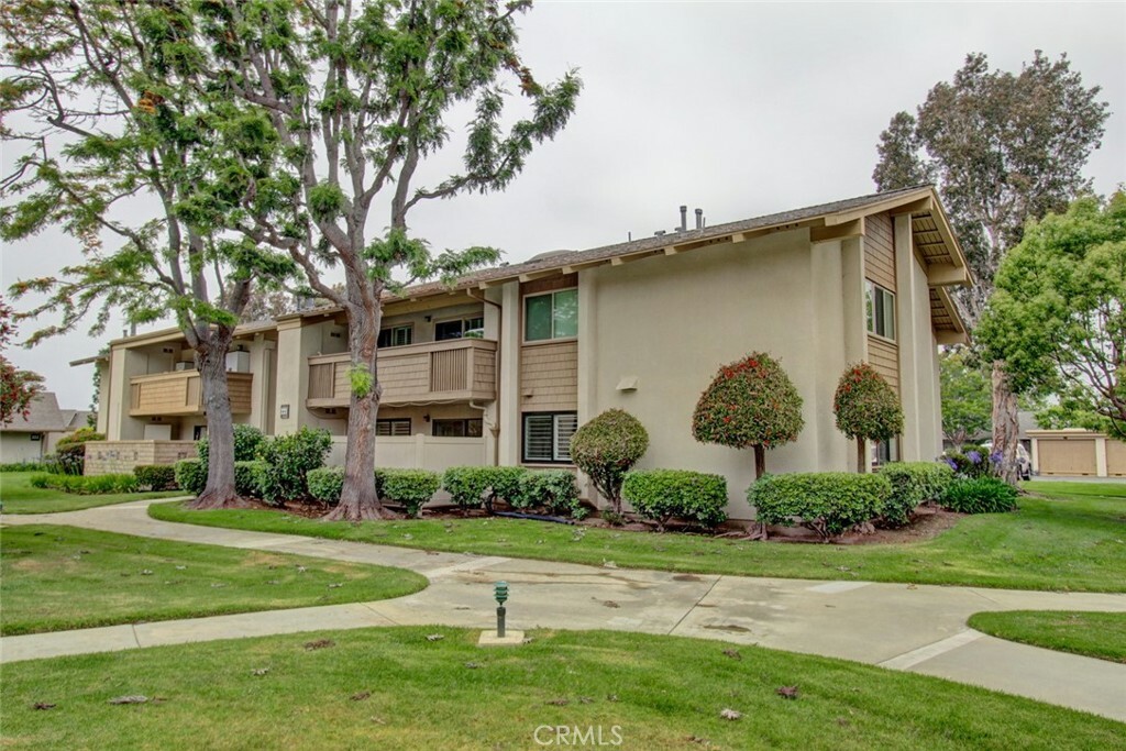 Property Photo:  8933 Biscayne Court 221D  CA 92646 