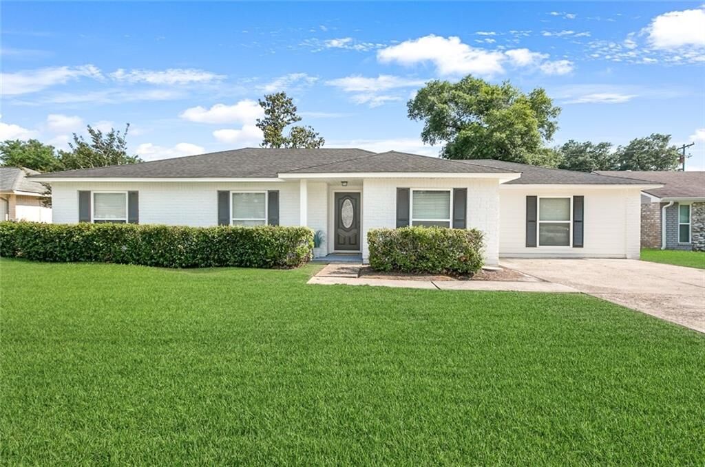 Property Photo: 119 Anthony Drive LA 70458