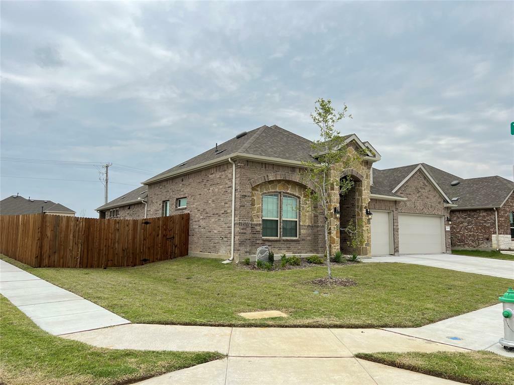 Property Photo:  10132 Whim Way  TX 76227 