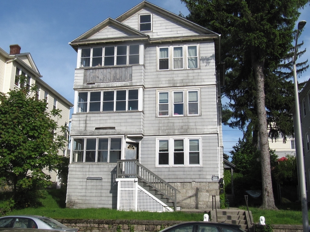 Property Photo:  113 Sterling Street  MA 01610 