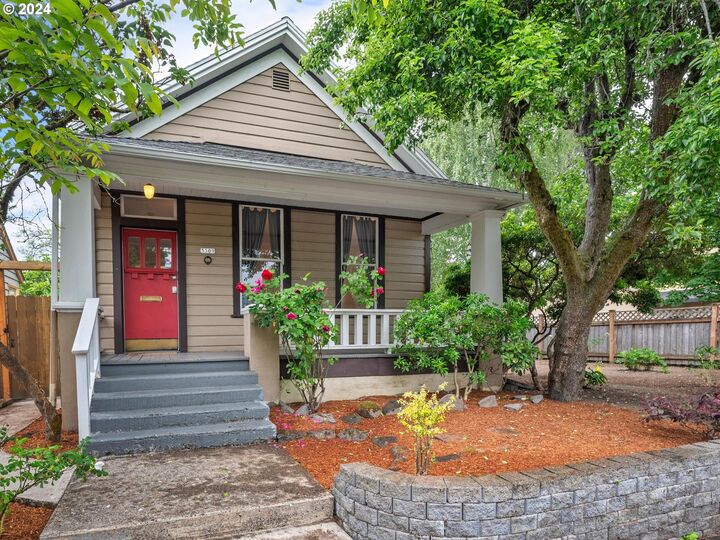 3309 SE 15th Ave  Portland OR 97202 photo