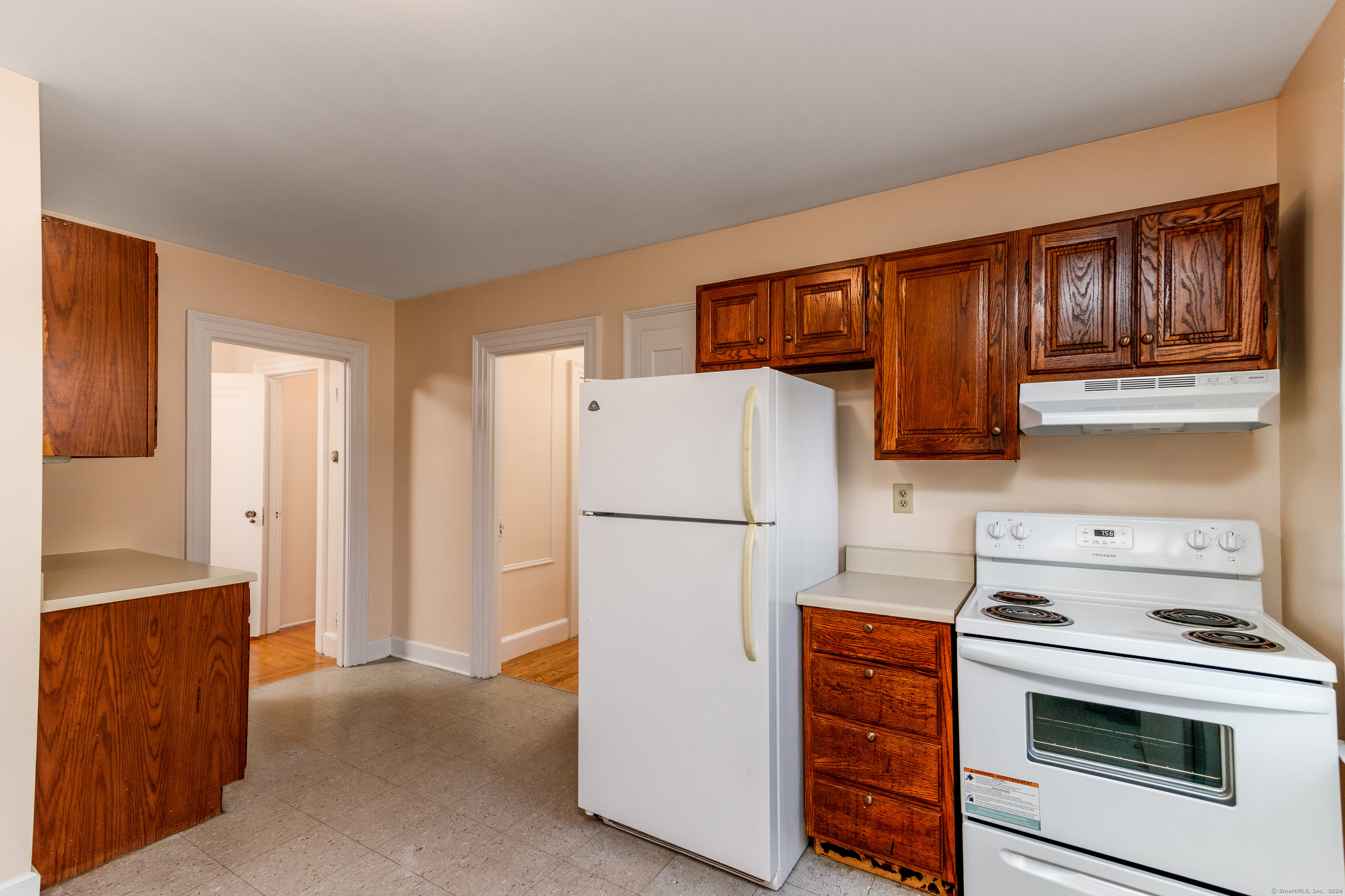 362 Central Avenue 3rd Floor (364)  New Haven CT 06515 photo