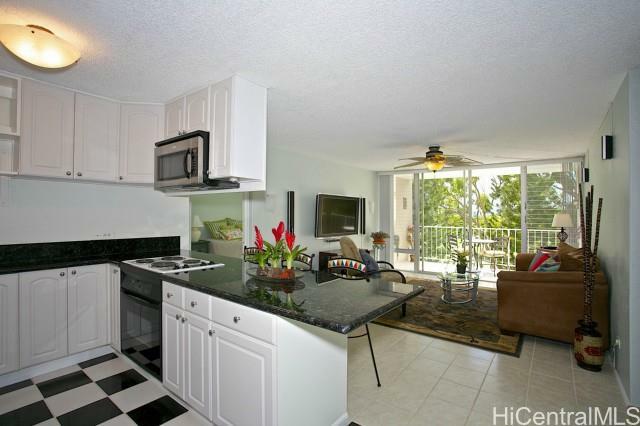 Property Photo:  98-703 Iho Place 1/1003  HI 96701 